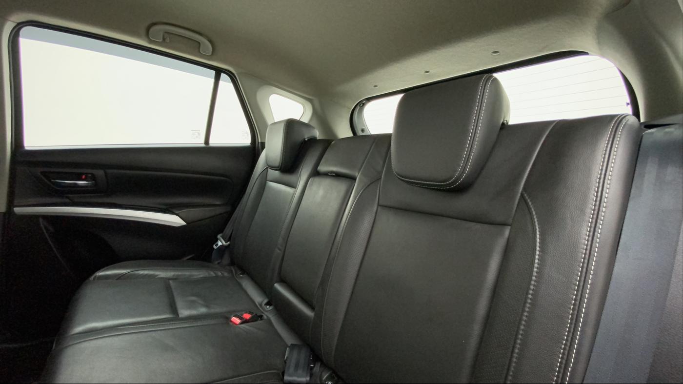 2020 Maruti S Cross ALPHA AT1.5, Petrol, Automatic, 25,099 km, Right Side Rear Door Cabin
