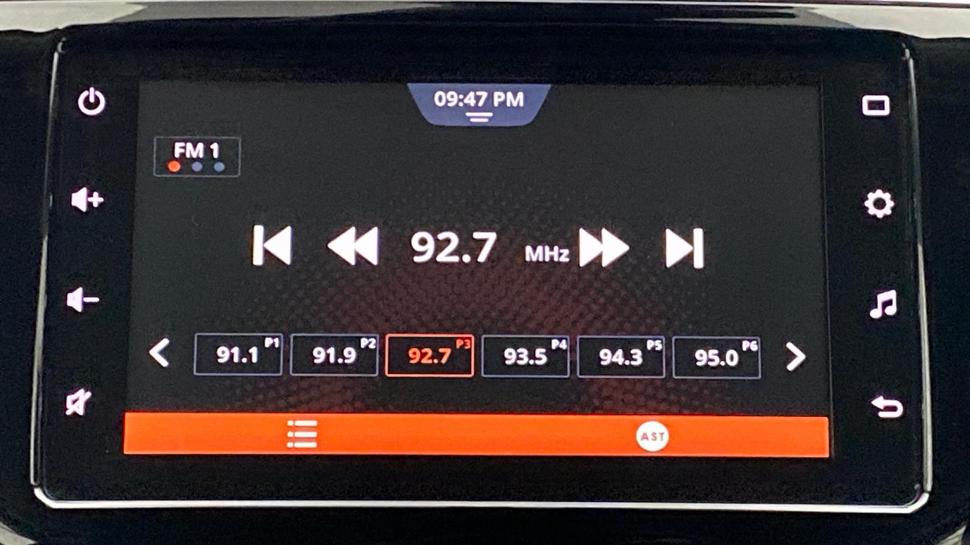 2020 Maruti S Cross ALPHA AT1.5, Petrol, Automatic, 25,099 km, Infotainment System