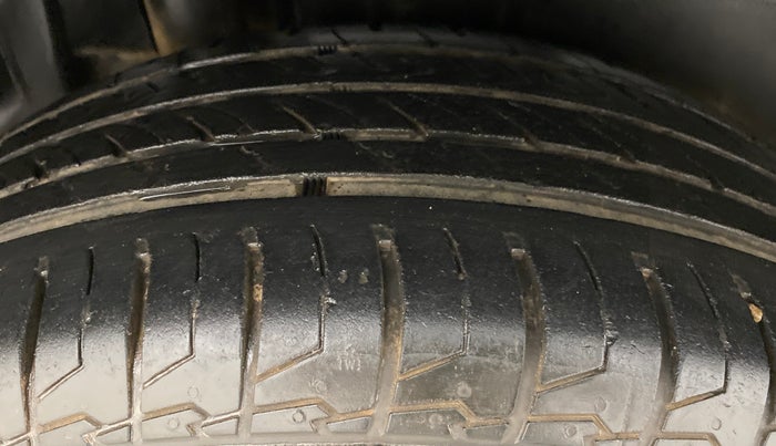 2020 Maruti S Cross ALPHA AT1.5, Petrol, Automatic, 25,099 km, Right Rear Tyre Tread