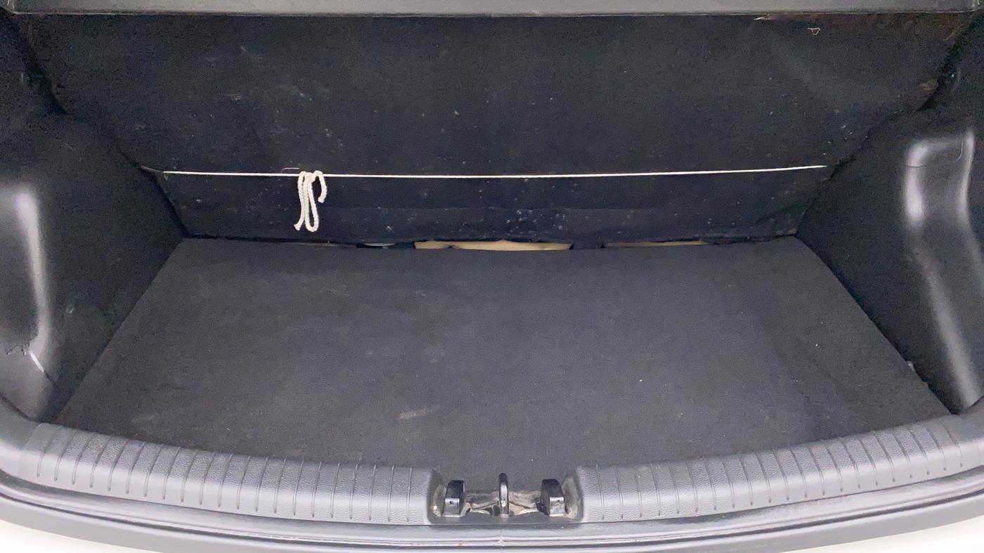 2018 Hyundai Grand i10 MAGNA 1.2 VTVT, Petrol, Manual, 5,505 km, Boot Inside