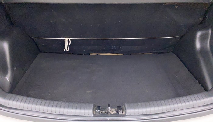 2018 Hyundai Grand i10 MAGNA 1.2 VTVT, Petrol, Manual, 5,505 km, Boot Inside