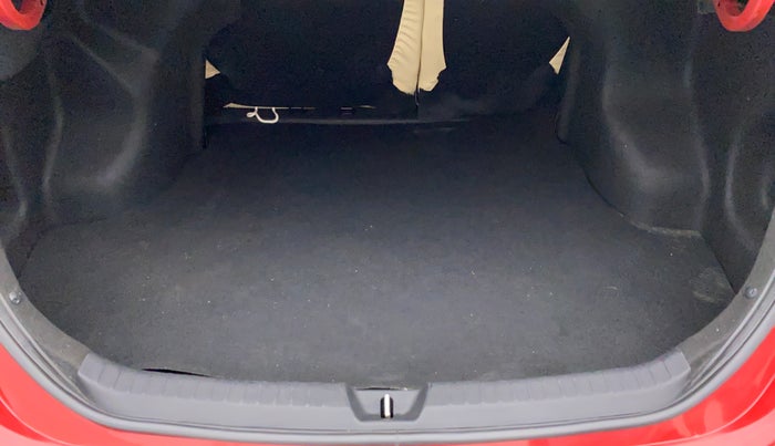 2021 Toyota YARIS J MT, Petrol, Manual, 8,584 km, Boot Inside
