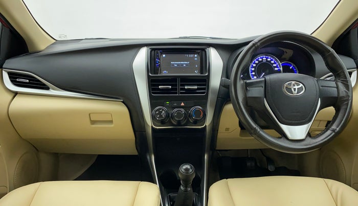 2021 Toyota YARIS J MT, Petrol, Manual, 8,584 km, Dashboard