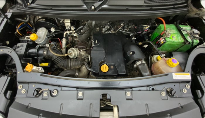 2016 Mahindra TUV300 T8, Diesel, Manual, 59,209 km, Open Bonet