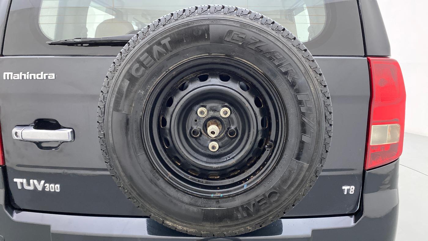 2016 Mahindra TUV300 T8, Diesel, Manual, 59,209 km, Spare Tyre