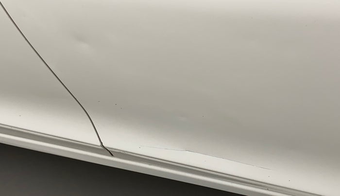 2016 Honda City 1.5L I-VTEC V MT, Petrol, Manual, 96,455 km, Driver-side door - Slightly dented
