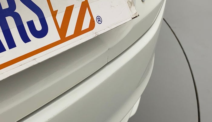 2016 Honda City 1.5L I-VTEC V MT, Petrol, Manual, 96,455 km, Dicky (Boot door) - Slightly dented