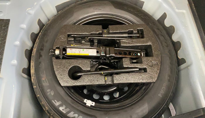 2025 Volkswagen TAIGUN COMFORTLINE 1.0 TSI MT, Petrol, Manual, 12,659 km, Spare Tyre