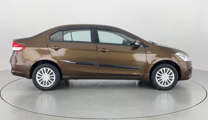 2016 Maruti Ciaz VXI PLUS, CNG, Manual, 83,441 km, Right Side View