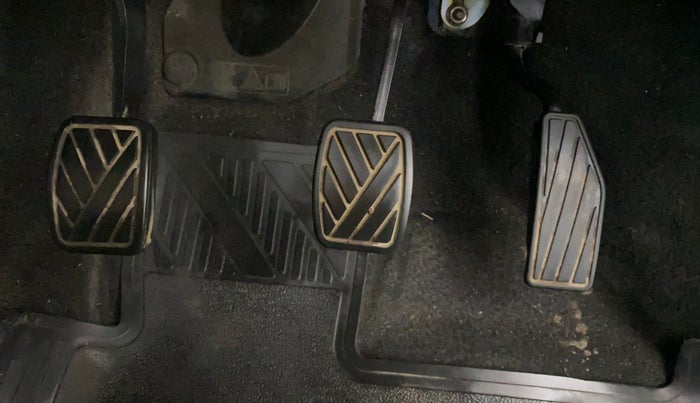 2021 Maruti New Wagon-R LXI CNG (O) 1.0, CNG, Manual, 54,697 km, Pedals