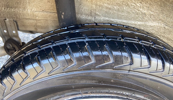 2022 Maruti Alto K10 VXI, Petrol, Manual, 25,175 km, Right Rear Tyre Tread