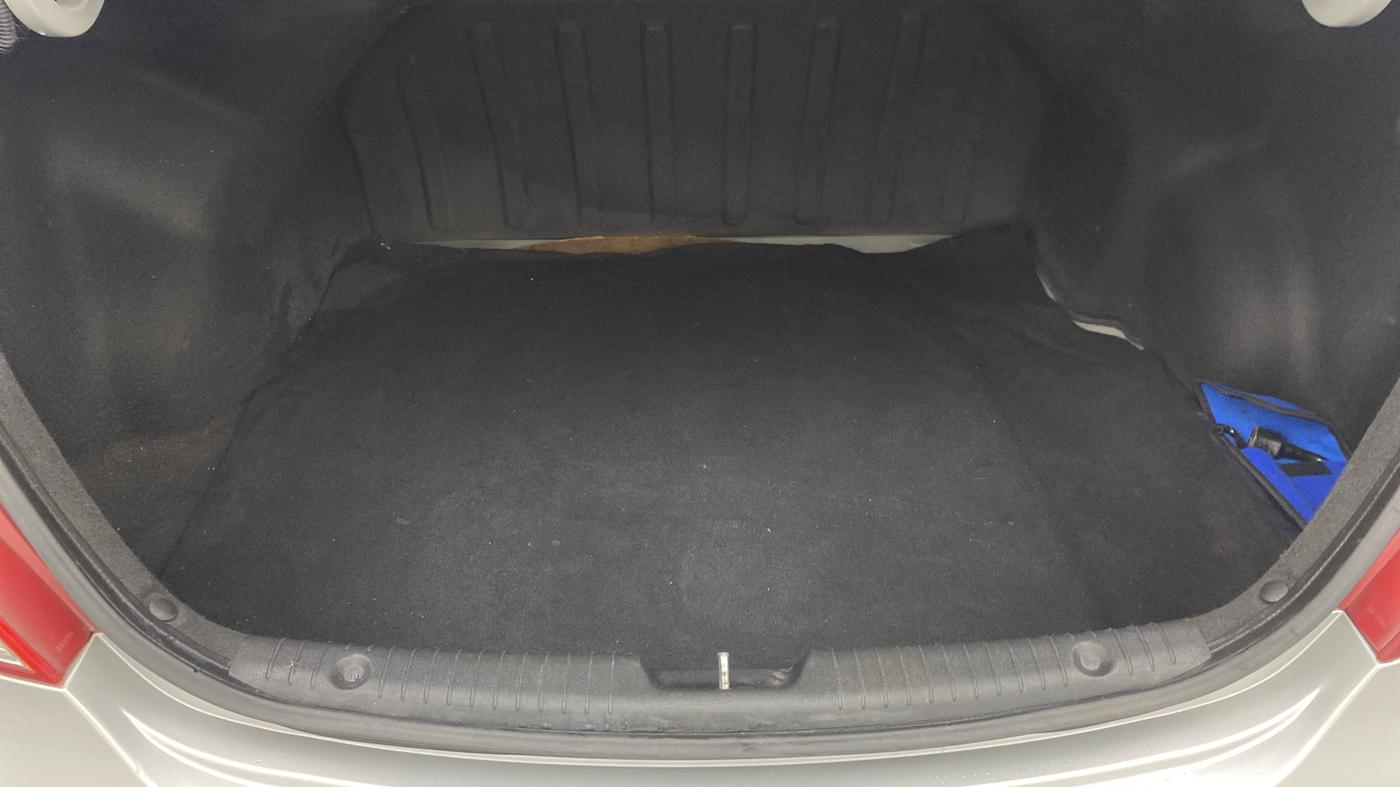2014 Hyundai Verna FLUIDIC 1.4 VTVT CX, Petrol, Manual, 36,363 km, Boot Inside