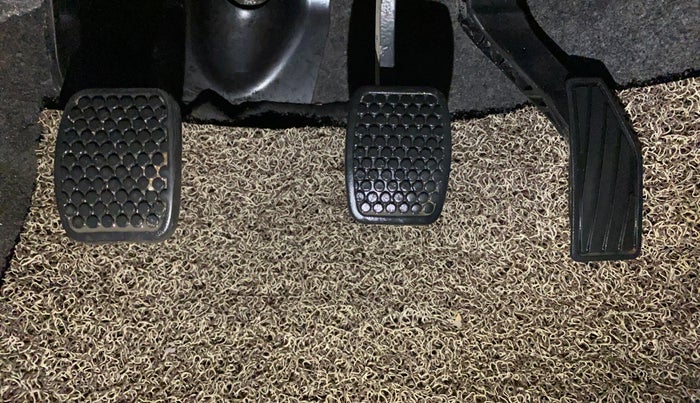 2016 Maruti Alto K10 VXI, Petrol, Manual, 86,157 km, Pedals