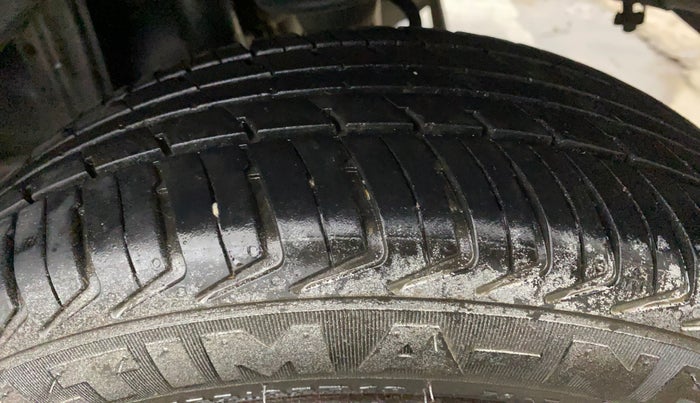 2016 Maruti Alto K10 VXI, Petrol, Manual, 86,157 km, Left Rear Tyre Tread