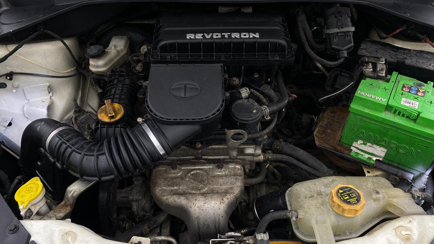 2016 Tata Tiago XM PETROL, Petrol, Manual, 52,184 km, Engine View