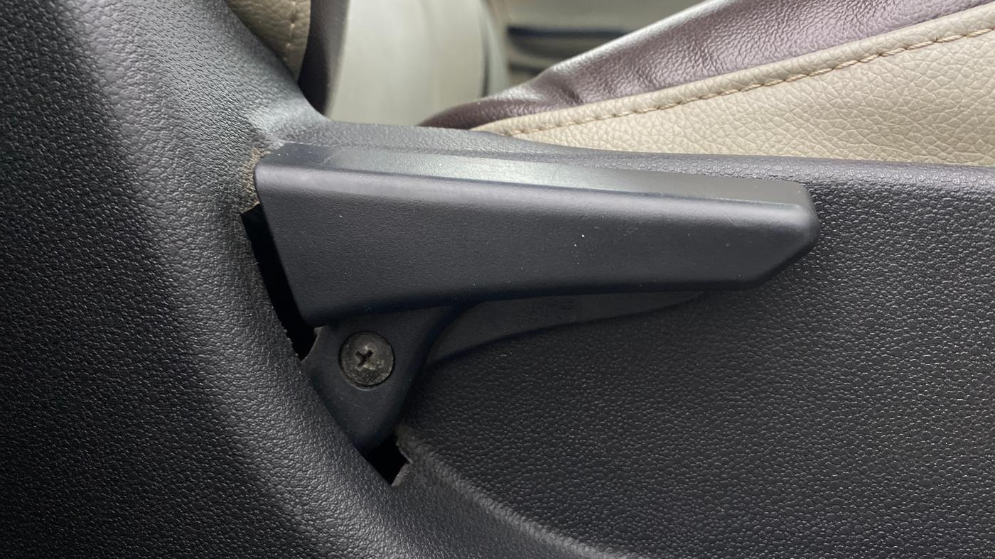 2016 Tata Tiago XM PETROL, Petrol, Manual, 52,184 km, Driver Side Adjustment Panel