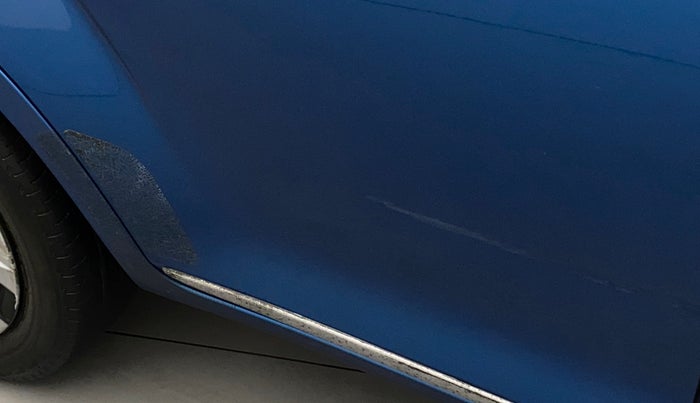 2017 Maruti IGNIS DELTA 1.2, Petrol, Manual, 46,516 km, Right rear door - Minor scratches