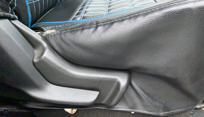 2017 Maruti IGNIS DELTA 1.2, Petrol, Manual, 46,516 km, Driver Side Adjustment Panel