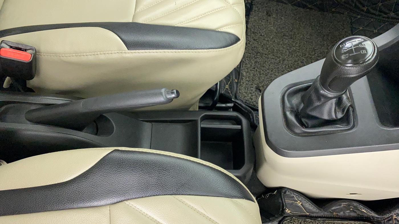 2020 Maruti New Wagon-R LXI CNG 1.0 L, CNG, Manual, 63,997 km, Gear Lever