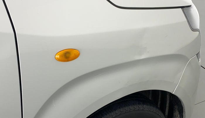 2020 Maruti New Wagon-R LXI CNG 1.0 L, CNG, Manual, 63,997 km, Right fender - Slightly dented