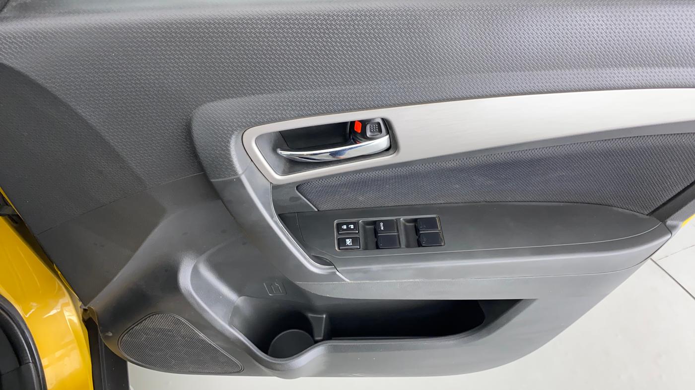 2017 Maruti Vitara Brezza ZDI, Diesel, Manual, 22,461 km, Driver Side Door Panels Control