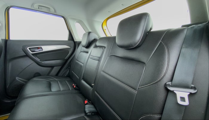 2017 Maruti Vitara Brezza ZDI, Diesel, Manual, 22,461 km, Right Side Rear Door Cabin