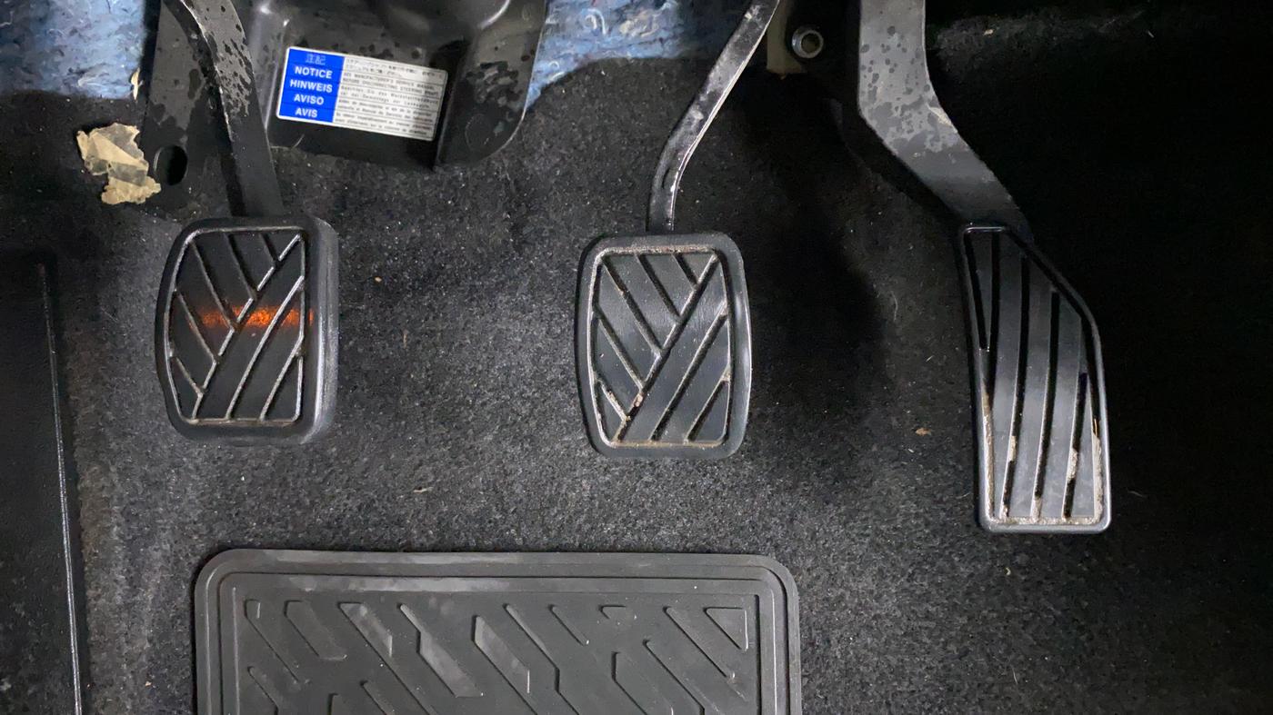 2017 Maruti Vitara Brezza ZDI, Diesel, Manual, 22,461 km, Pedals