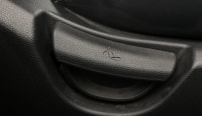 2018 Hyundai Grand i10 MAGNA AT 1.2 KAPPA VTVT, Petrol, Automatic, 29,891 km, Driver Side Adjustment Panel