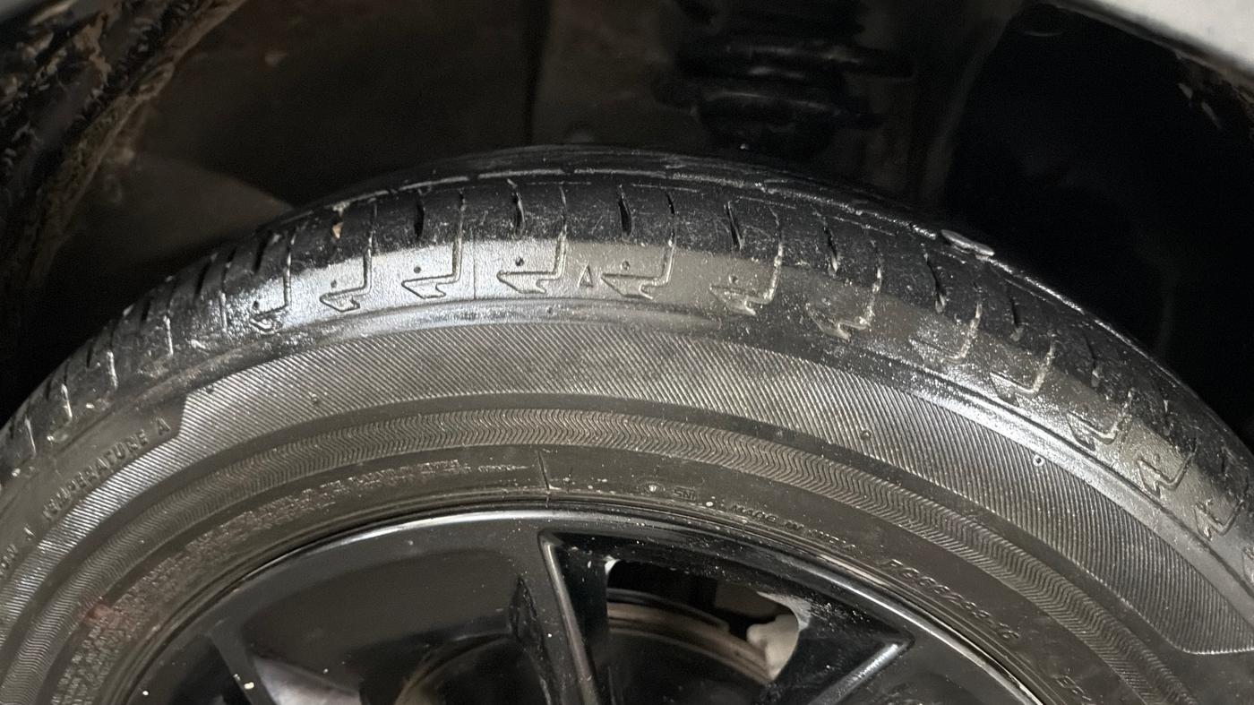 2022 Maruti IGNIS ZETA 1.2, Petrol, Manual, 34,742 km, Right Front Tyre Tread