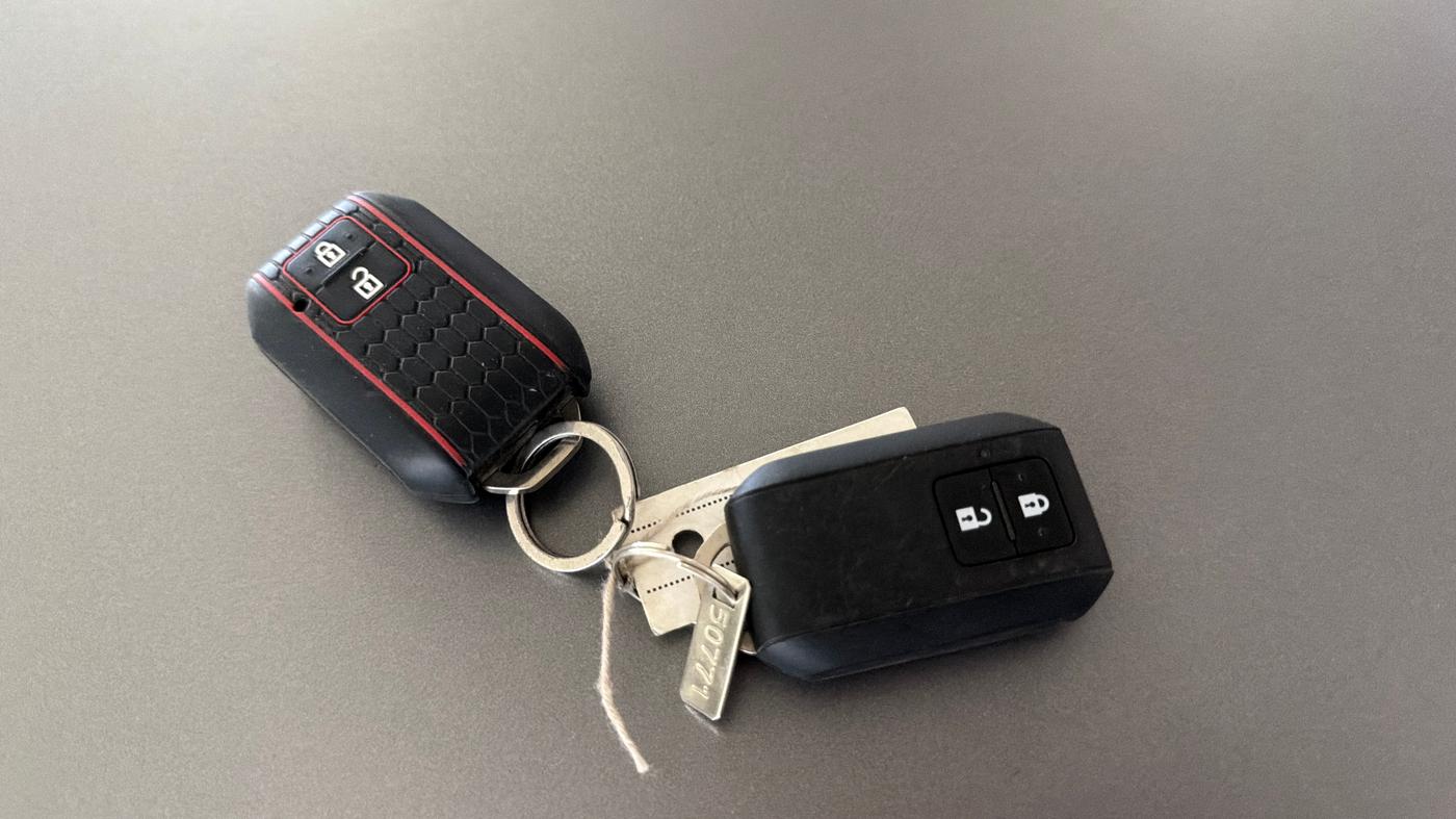 2022 Maruti IGNIS ZETA 1.2, Petrol, Manual, 34,742 km, Key Close Up