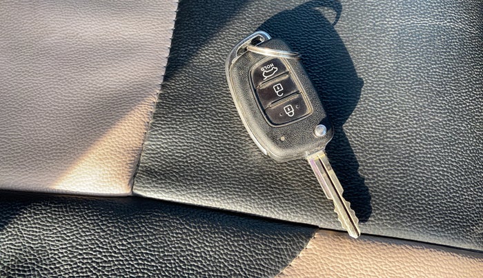 2016 Hyundai Elite i20 MAGNA 1.2, Petrol, Manual, 58,253 km, Key Close Up