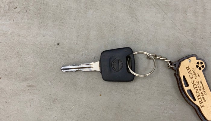 2022 Nissan MAGNITE XE, Petrol, Manual, 56,591 km, Key Close Up