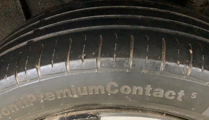 2022 Nissan MAGNITE XE, Petrol, Manual, 56,591 km, Right Rear Tyre Tread