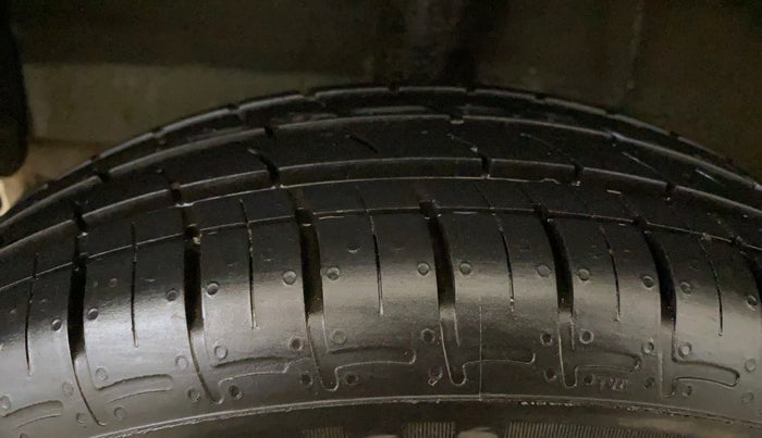 2025 Hyundai EXTER S Executive 1.2 Hy CNG Duo MT, CNG, Manual, 4,021 km, Right Rear Tyre Tread