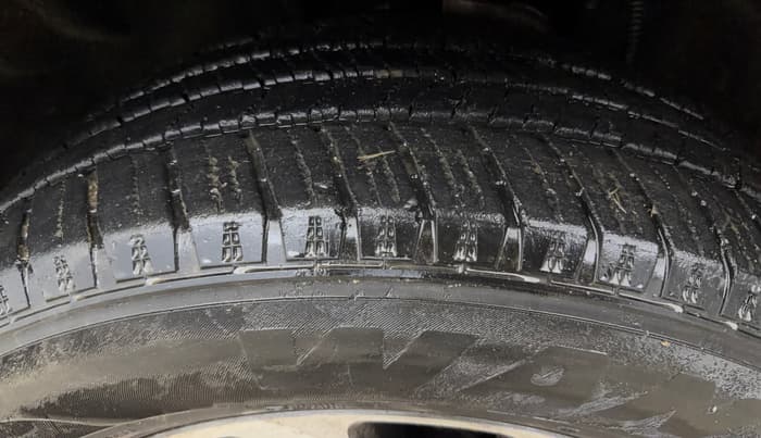2022 Mahindra SCORPIO-N Z8 L DIESEL AT 2WD 7 STR, Diesel, Automatic, 25,432 km, Left Front Tyre Tread