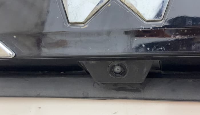 2022 Mahindra SCORPIO-N Z8 L DIESEL AT 2WD 7 STR, Diesel, Automatic, 25,432 km, Parking Camera