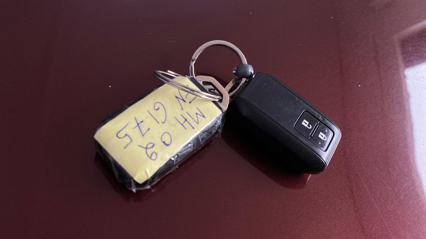 2021 Maruti Ertiga ZXI+ SHVS, Petrol, Manual, 60,342 km, Key Close Up