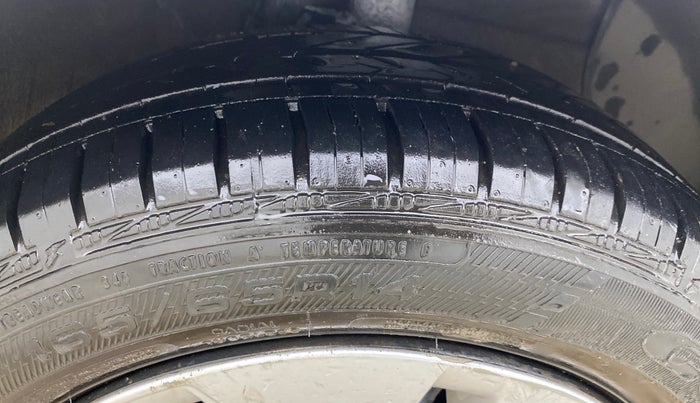 2016 Hyundai Xcent S 1.2, Petrol, Manual, 64,807 km, Right Front Tyre Tread