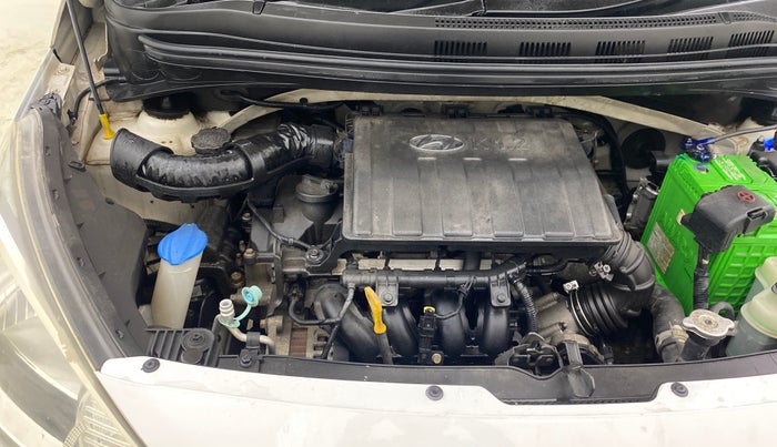 2016 Hyundai Xcent S 1.2, Petrol, Manual, 64,807 km, Engine View - Right