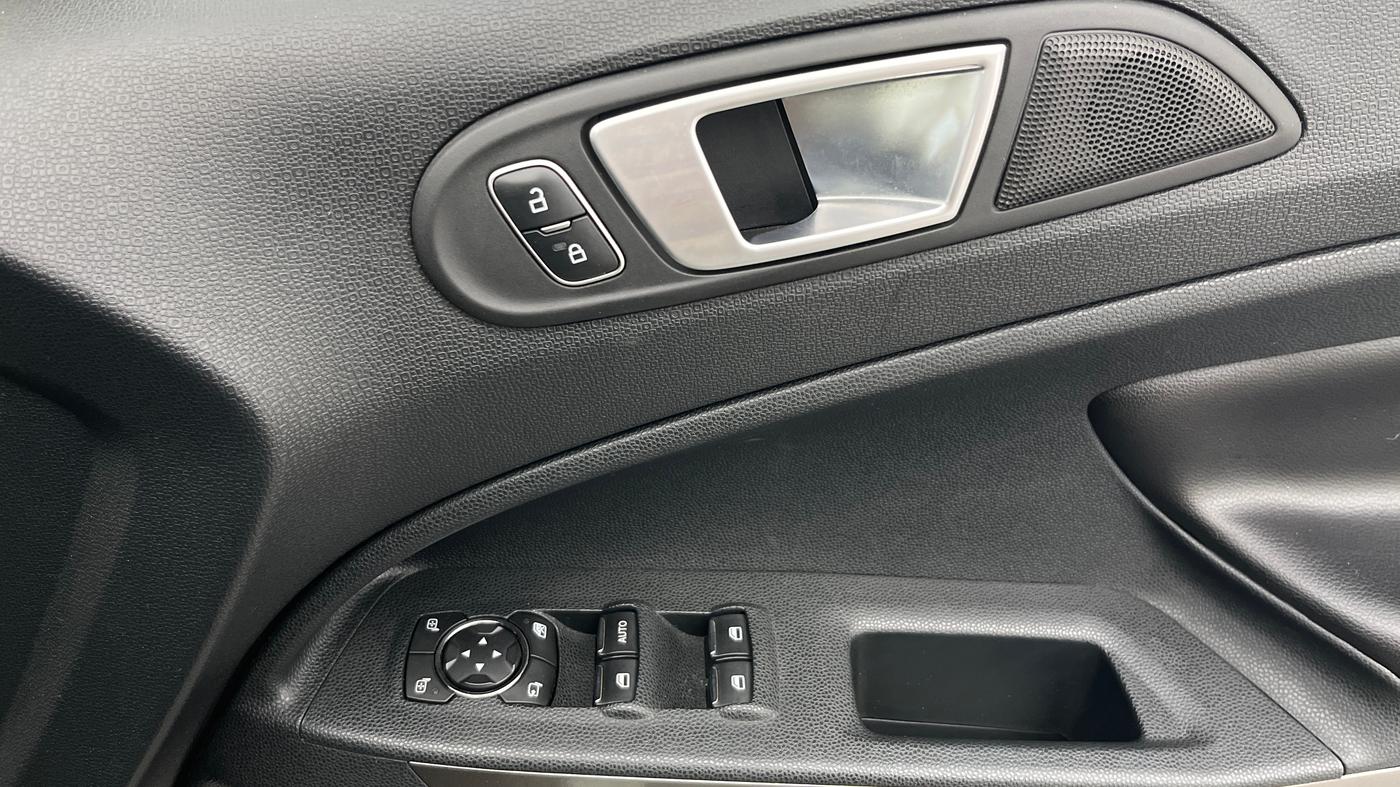 2019 Ford Ecosport TITANIUM + 1.5L PETROL AT, Petrol, Automatic, 38,730 km, Driver Side Door Panels Control