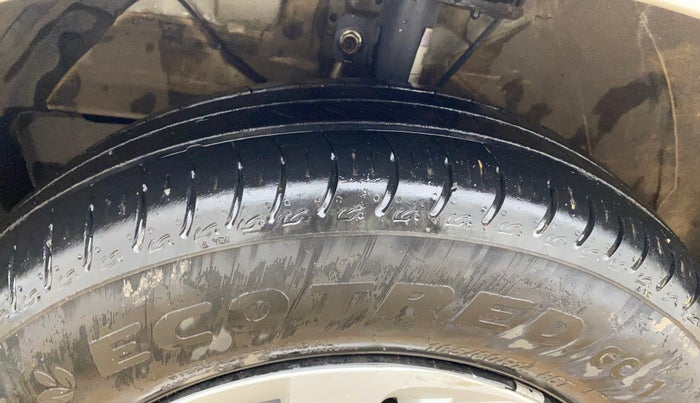 2025 Maruti Swift VXi, Petrol, Manual, 22,175 km, Left Front Tyre Tread