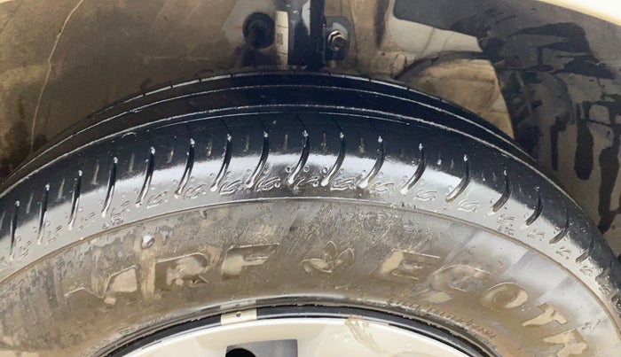 2025 Maruti Swift VXi, Petrol, Manual, 22,175 km, Right Front Tyre Tread