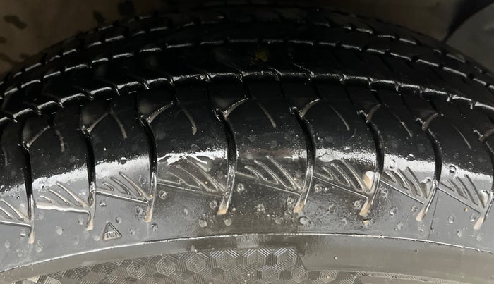 2017 Hyundai Creta SX PLUS AT 1.6 PETROL, Petrol, Automatic, 95,021 km, Right Front Tyre Tread