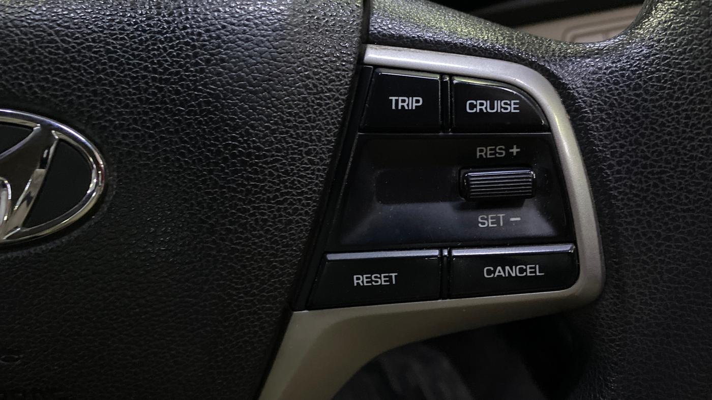 2018 Hyundai Verna 1.6 VTVT SX, Petrol, Manual, 88,542 km, Adaptive Cruise Control