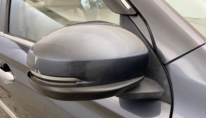 2022 Honda Amaze 1.2L I-VTEC VX, Petrol, Manual, 91,139 km, Right rear-view mirror - Cover has minor damage