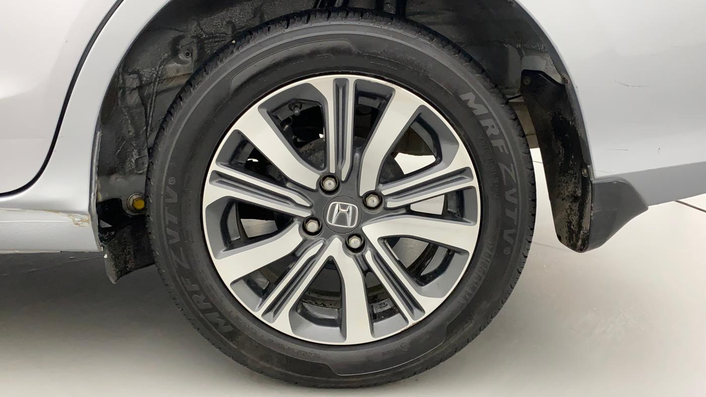 2022 Honda Amaze 1.2L I-VTEC VX, Petrol, Manual, 17,917 km, Left Rear Wheel