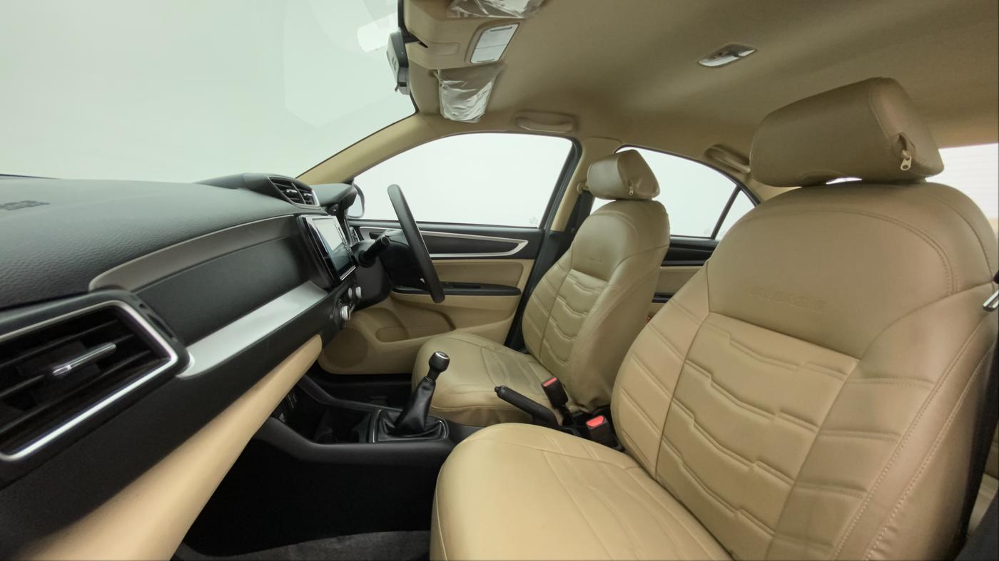 2022 Honda Amaze 1.2L I-VTEC VX, Petrol, Manual, 17,917 km, Right Side Front Door Cabin