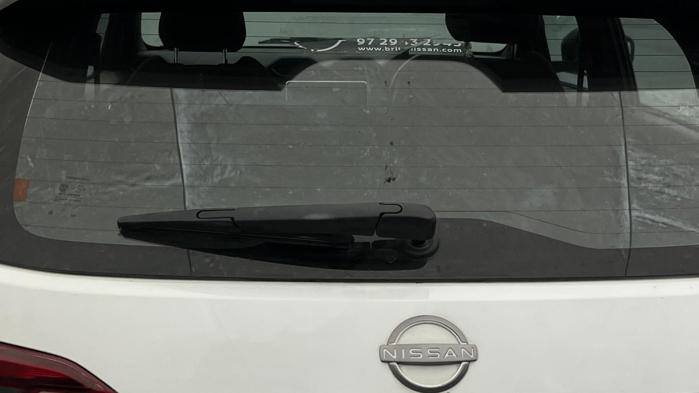 2023 Nissan MAGNITE XV PREMIUM TURBO CVT, Petrol, Automatic, 18,664 km, Rear Wiper