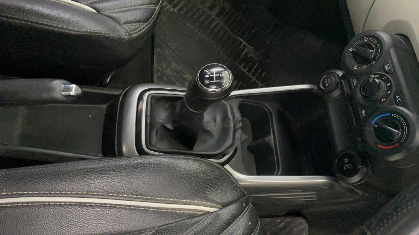 2020 Maruti IGNIS ZETA 1.2, Petrol, Manual, 31,015 km, Gear Lever