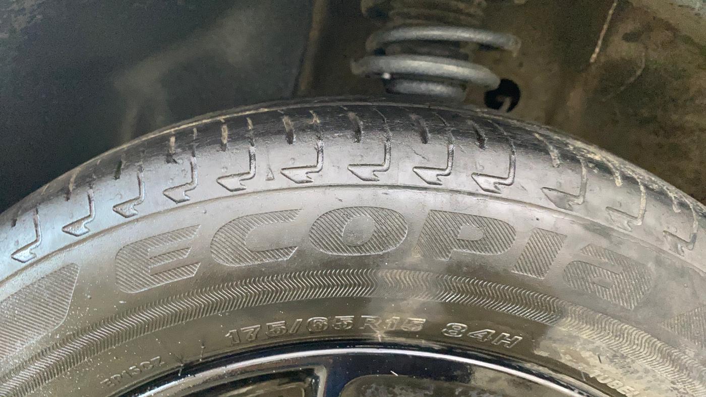 2020 Maruti IGNIS ZETA 1.2, Petrol, Manual, 31,015 km, Left Front Tyre Tread